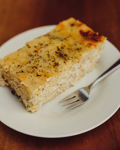 Lasaña de pollo en crema de hongos